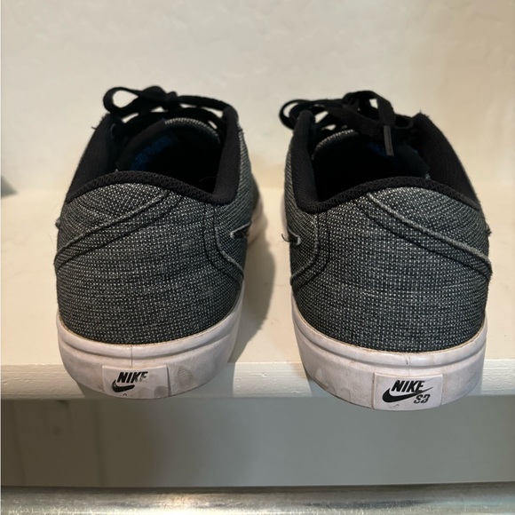 Nike SB Check - Picture 3 of 6